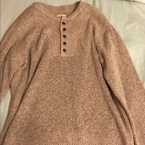 Large knit shirt